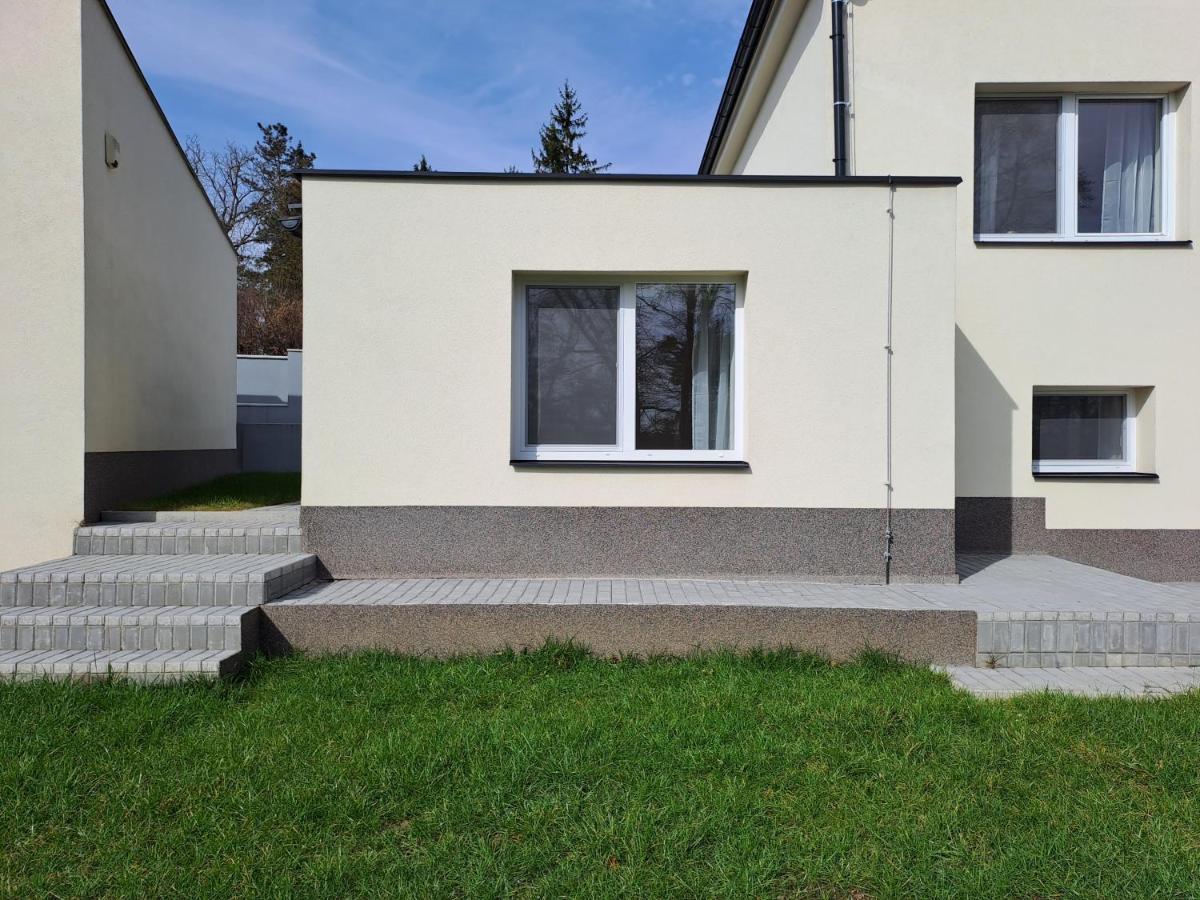 Apartmanovy Dum Se Zahradou V Klidne Casti Prahy Praha Eksteriør bilde